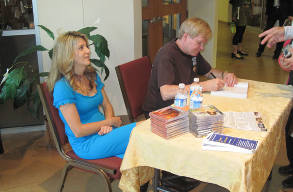 Cindy Lora-Renard and Gary Renard Book Signing